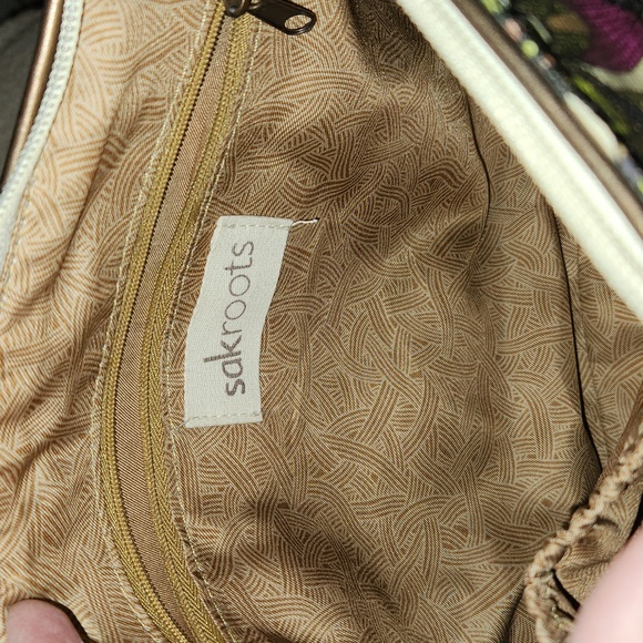 SAKROOTS/THE SAK CROSSBODY (used one time!) - Picture 15 of 17